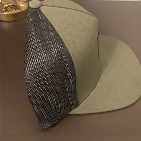 Never use - Picture 2 of 3